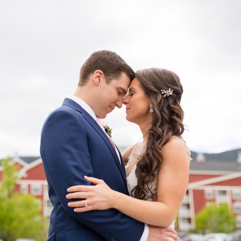 bride and groom springtime wedding at Sugarbush Resort in Vermont